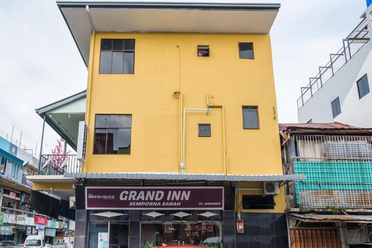 Oyo 89712 Grand Inn Semporna Extérieur photo
